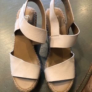 Franco sarto wedges size 7
